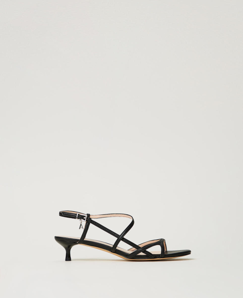 Sandalette mit Riemchen und Logo