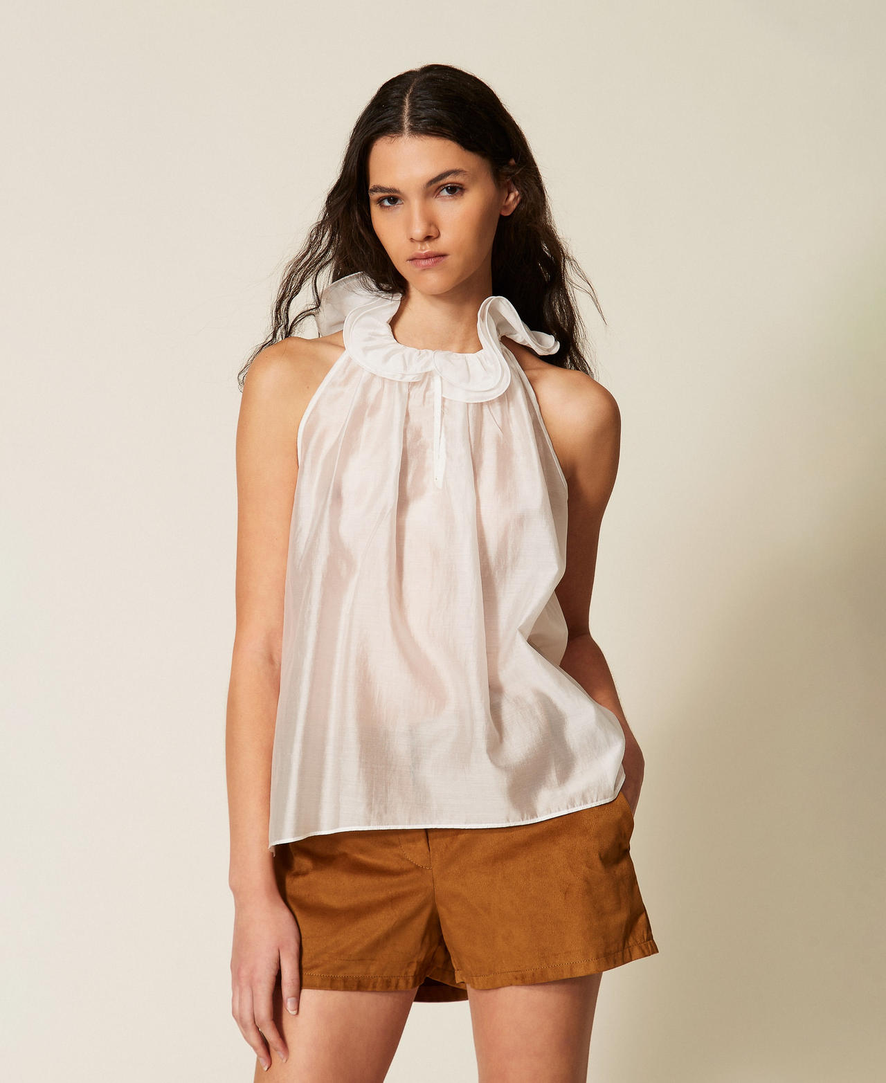 Top aus Voile mit Volant Mattwei&szlig; Frau 261AP2184_00526_01