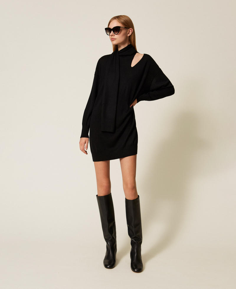 Abito corto in misto lana con cut-out Nero Donna 252AT3100_00006_01