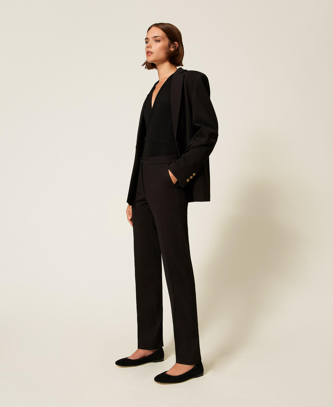 Cigarette trousers with ironed crease Black Woman 252TP2605_00006_02