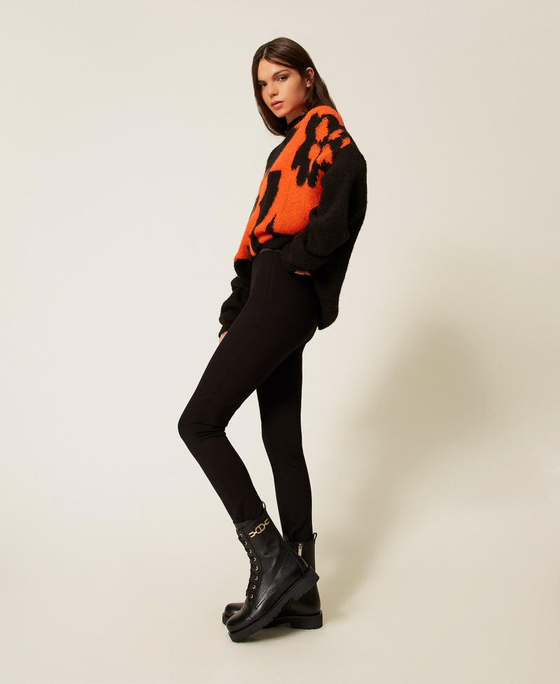 Skinny trousers with satin details Black Woman 252LI2UBB_00006_02