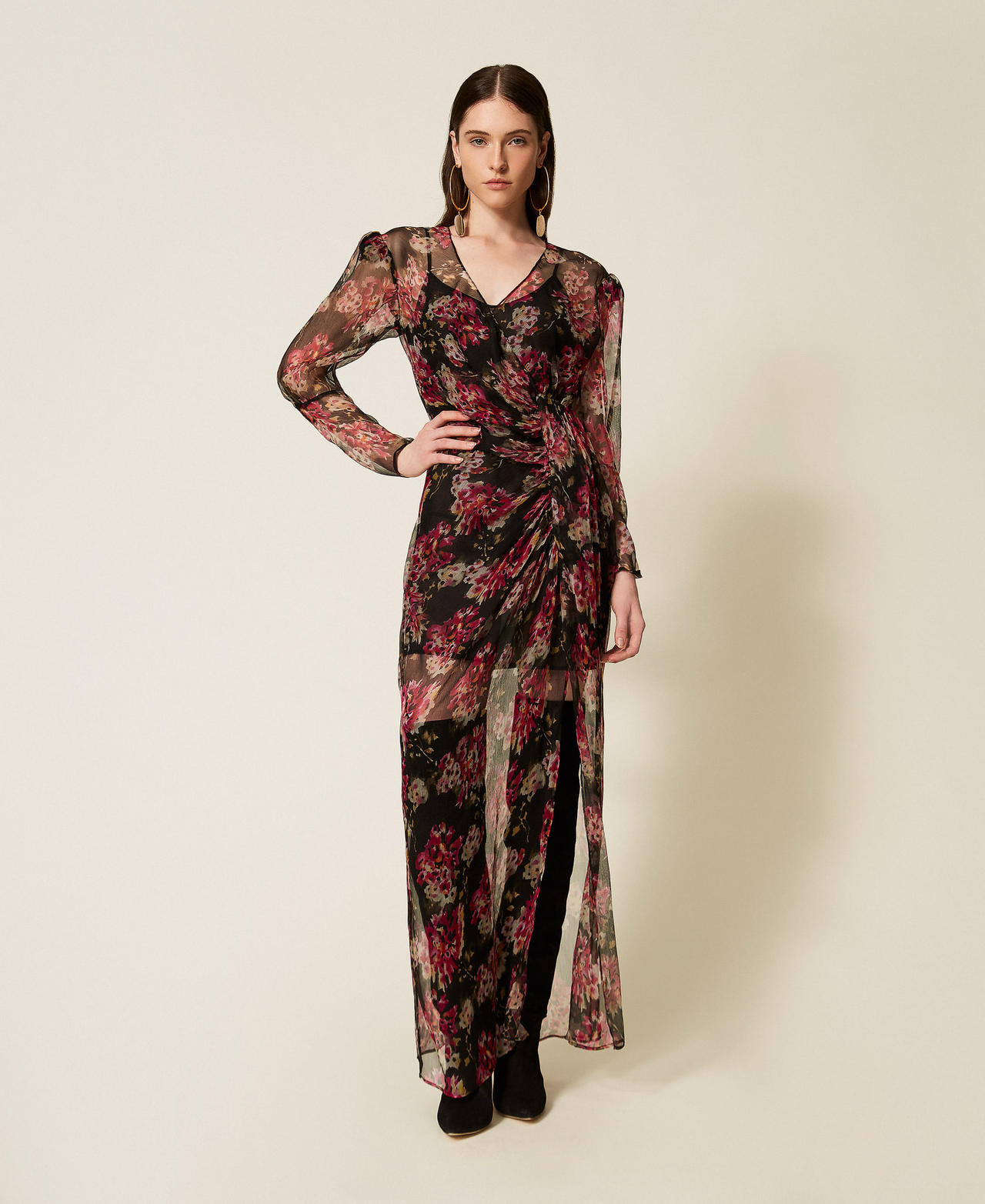 Long silk creponne floral dress Black/Magenta Floral Print Woman 252TS2353_13099_01