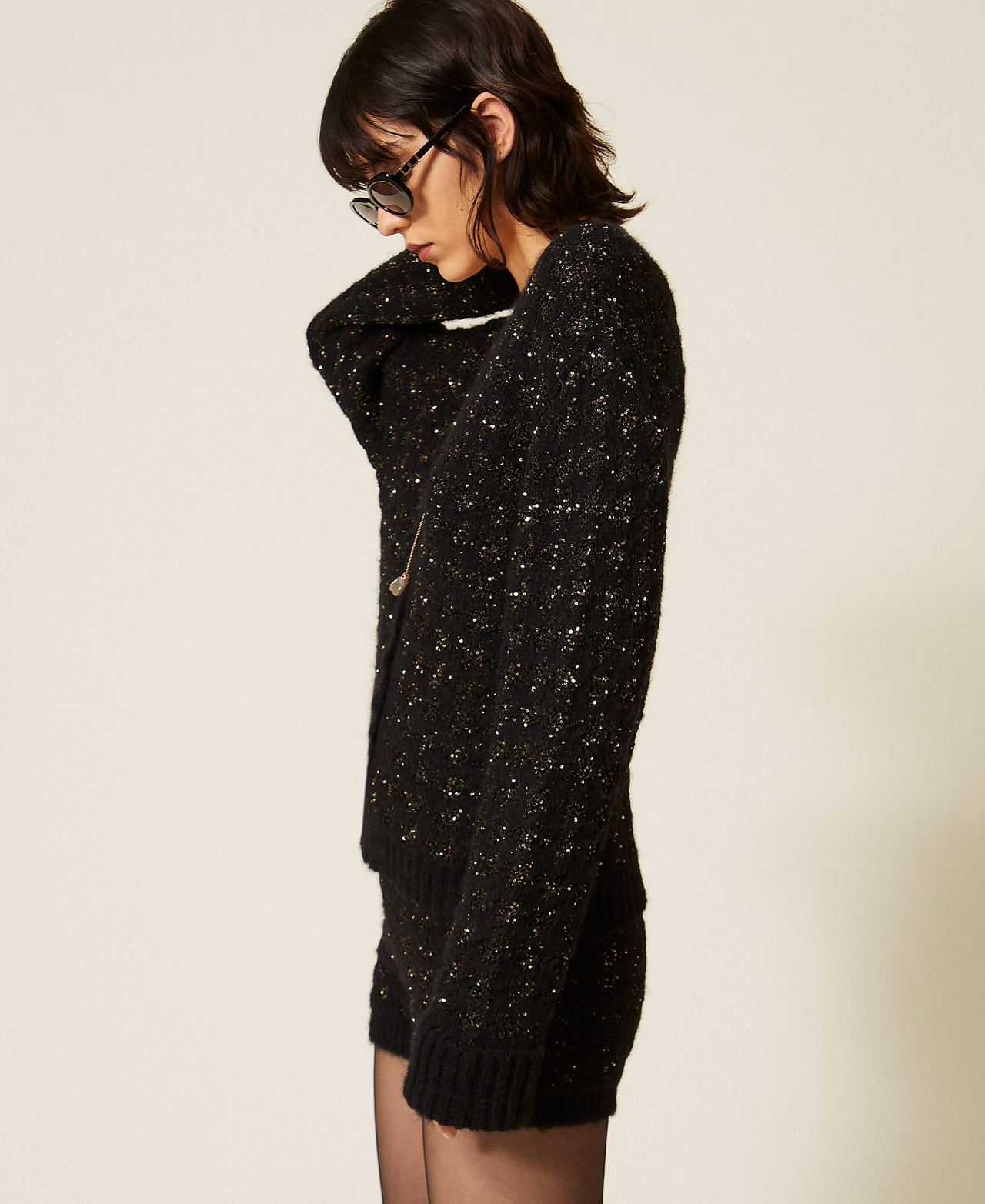 Jacquard knit cardigan with houndstooth pattern Black/Black-Gold Woman 262TP3360_13926_02