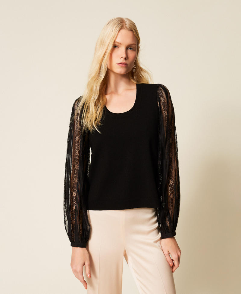 Maglia con maniche in pizzo Nero Donna 261TP3432_00006_01