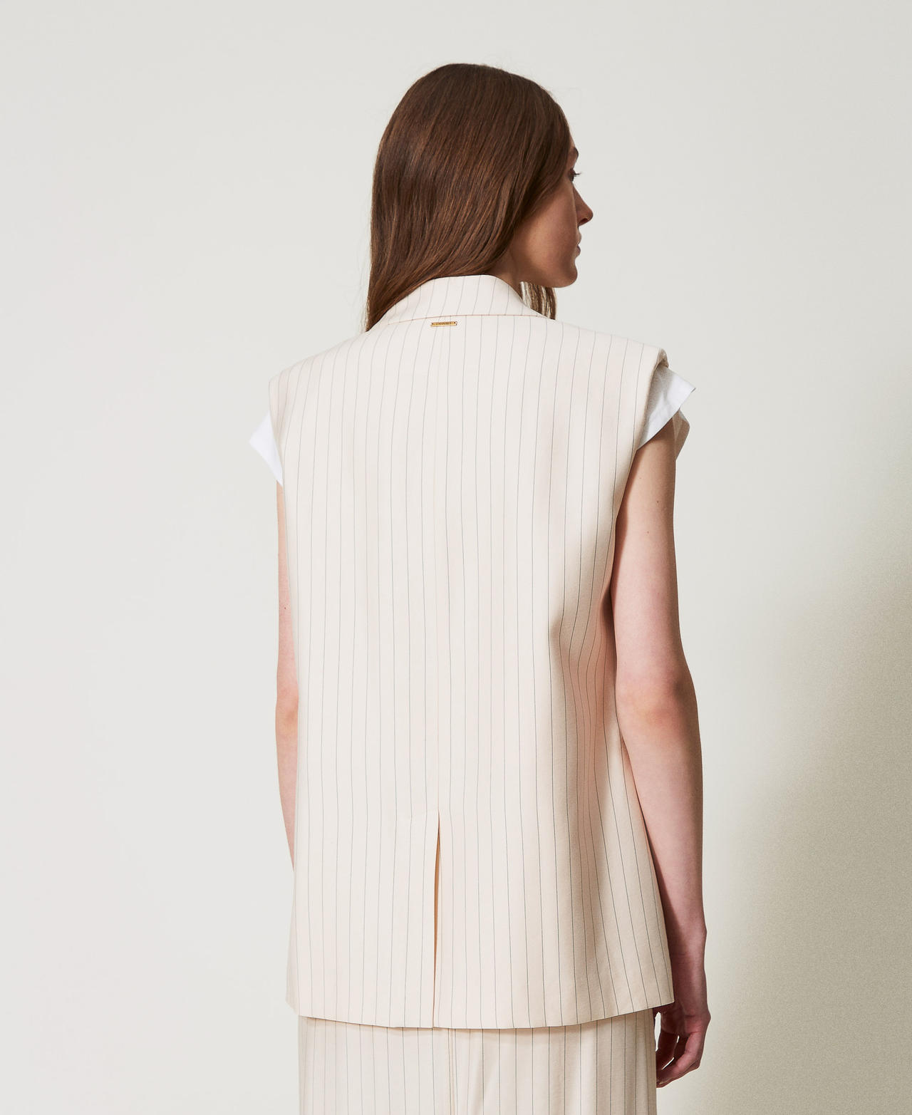 Sleeveless double-breasted pinstripe jacket Beige/Black Pinstripe Woman 251LL2AAA_12247_03