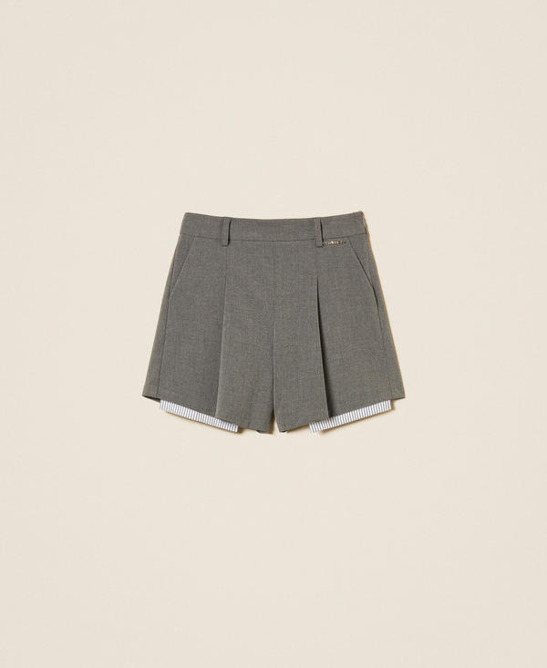 Shorts aus Flanell mit Falten