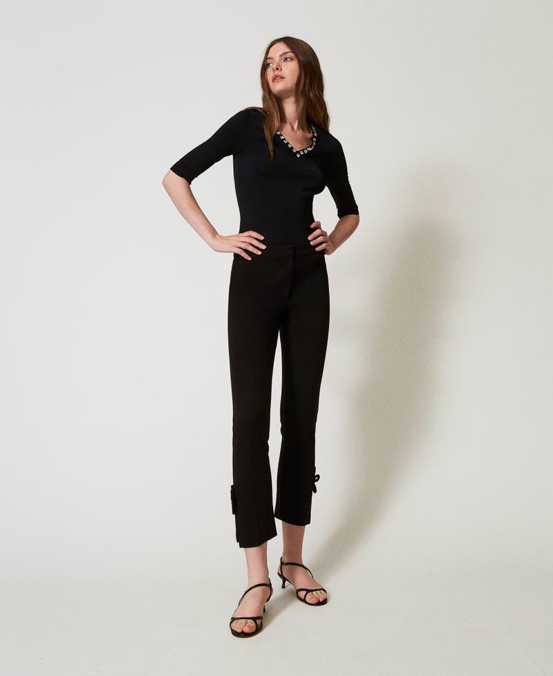 Cigarette trousers with flowers Black Woman 251AP2533_00006_01