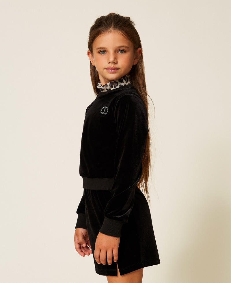 Chenille sweatshirt with Oval T Black Girl 252GJ2033_00006_02