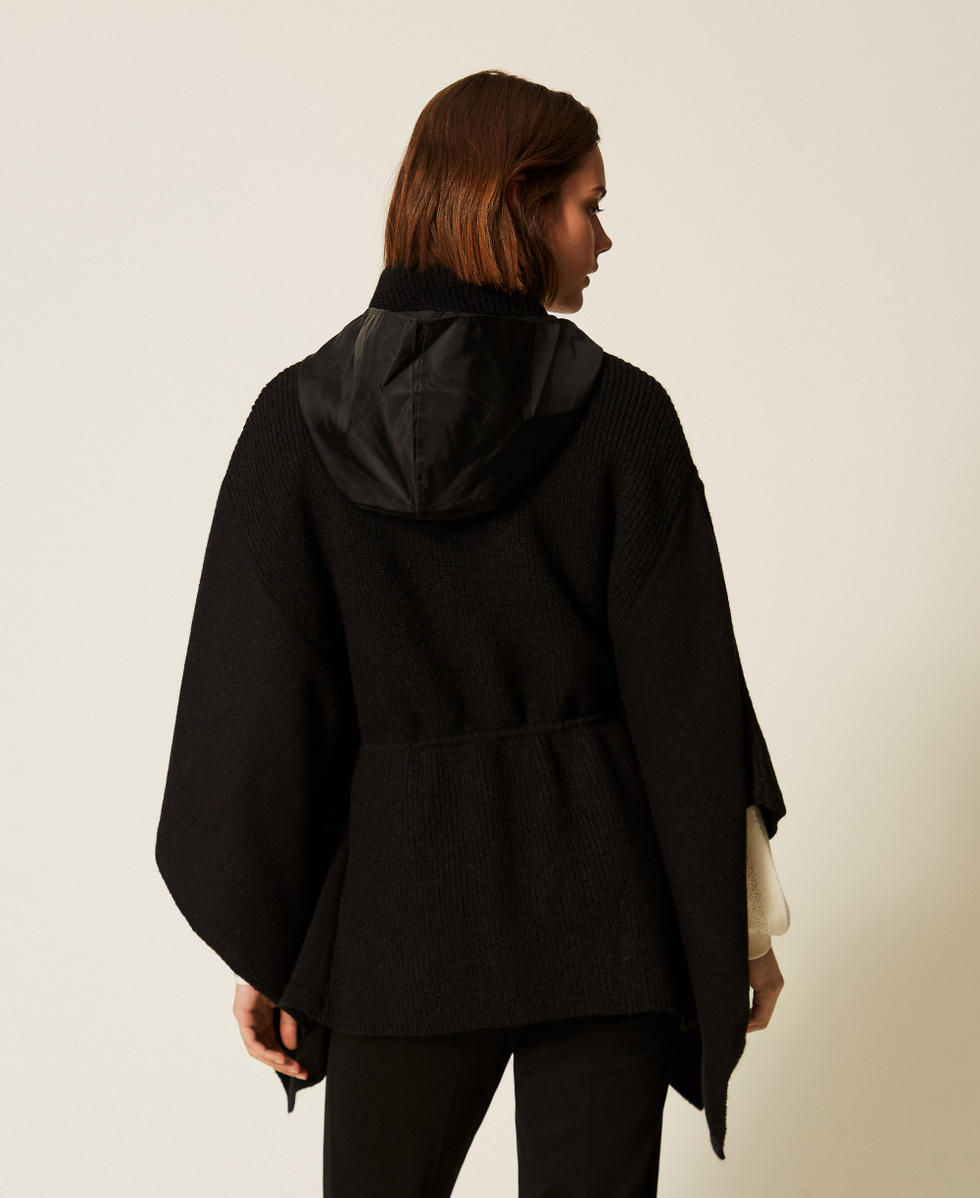 Knit poncho with hood Black Woman 262TA4430_00006_03