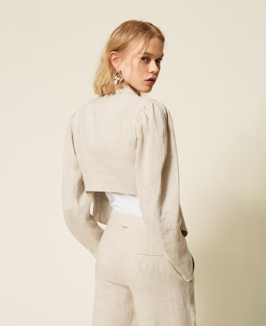 Cropped-Jacke aus Leinen mit Lurex Natural Bright Linen Frau 261TT2520_13499_03