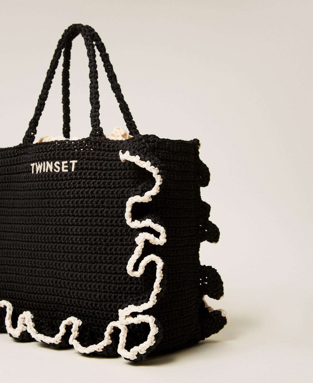 Borsa shopper crochet con balze Bicolor Nero / Bianco "Madreperla" Donna 261TD8290_06571_02