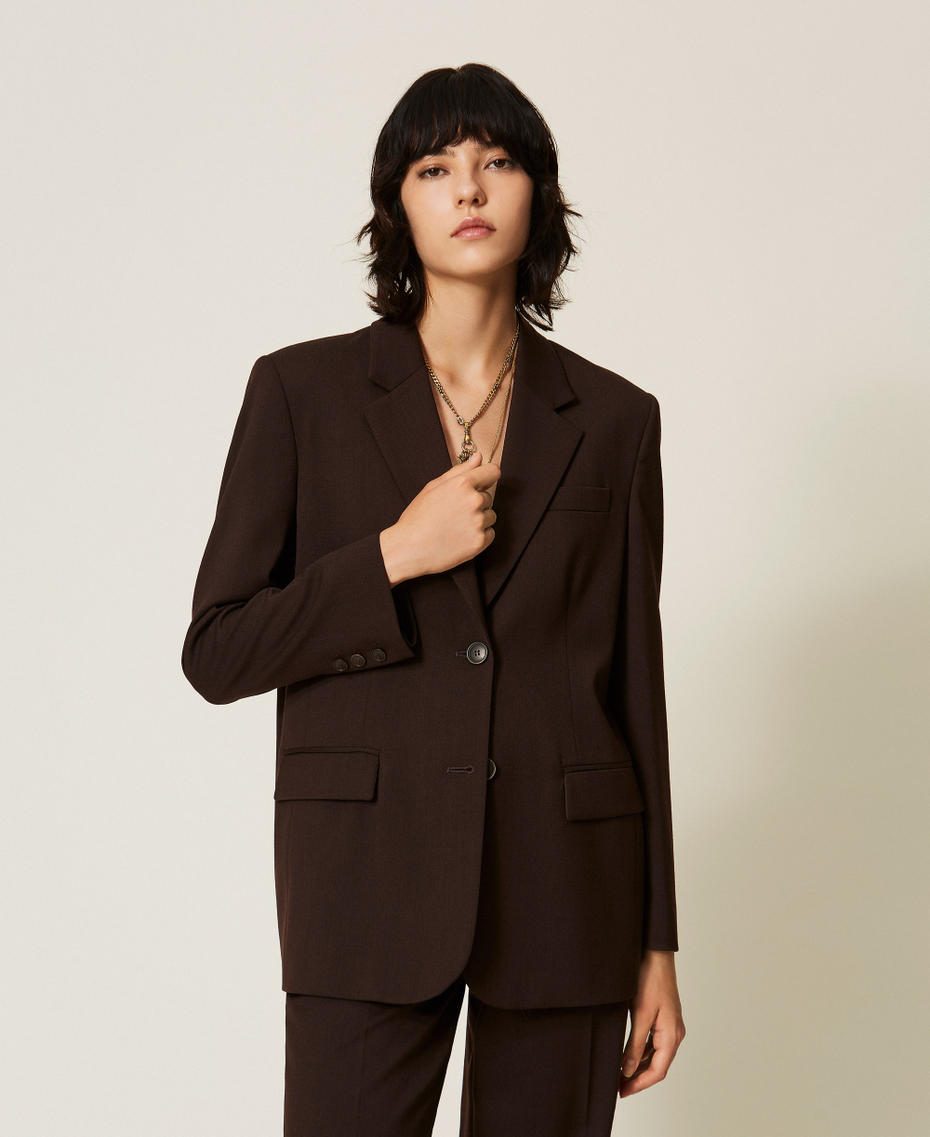 Blazer aus mattem Satin Kaffeeschokolade Frau 262TT2222_11946_01