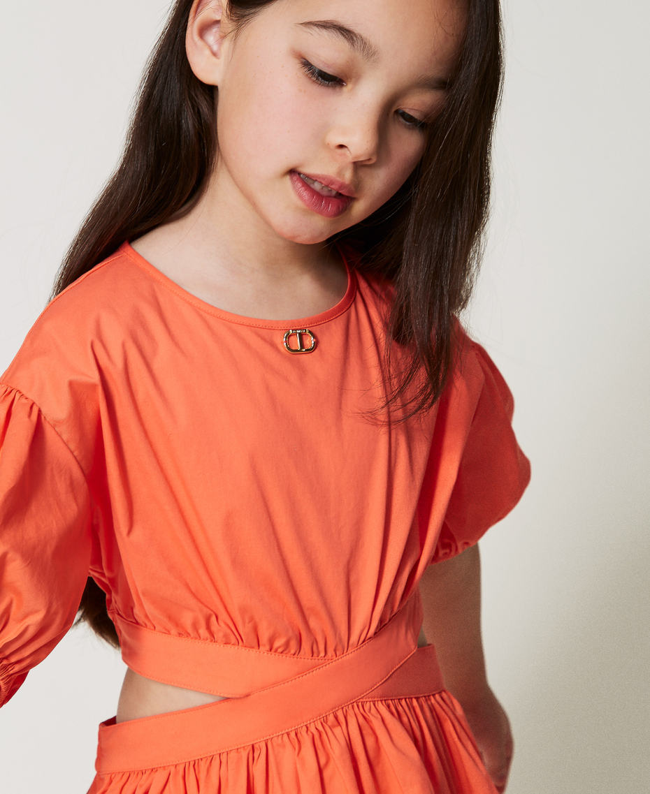 Kurzes Popelinekleid mit Cut-outs &bdquo;Sugar Coral&ldquo;-Orange (Rot) M&auml;dchen 251GJ2427_04985_04