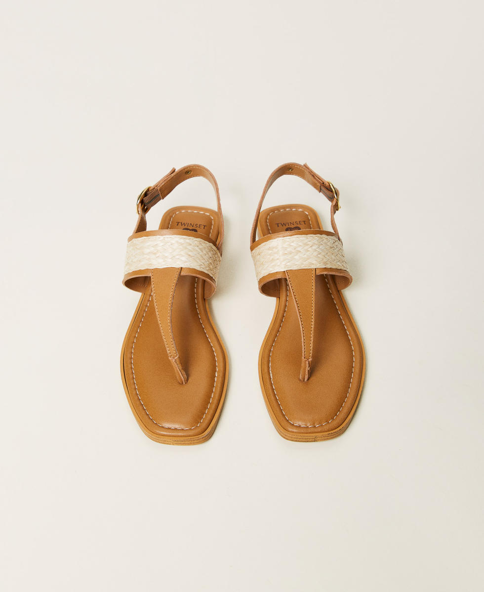 Flat thong sandals with raffia