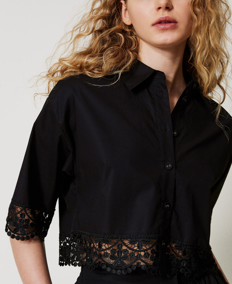 Cropped poplin shirt with lace Black Woman 251TT2093_00006_04