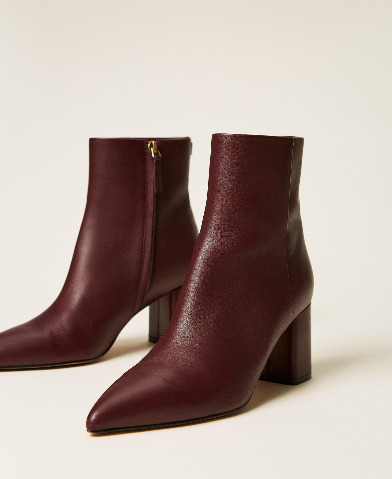 Stivaletti in pelle Bordeaux Donna 262TGT056_00020_02