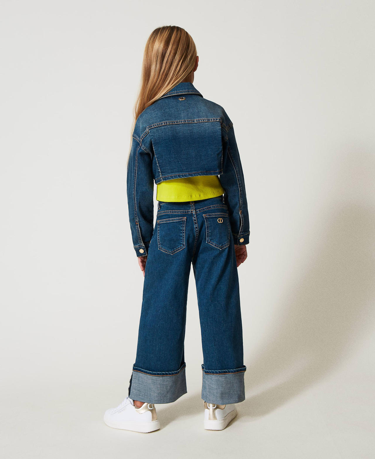 Wide leg jeans with turn ups Medium Dark Denim Girl 251GJ2510_12230_03