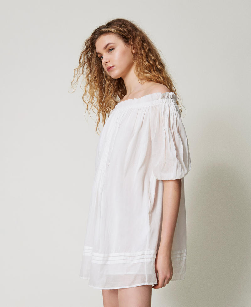 Robe courte en mousseline avec plis Blanc Sugar Femme 251LM2WCC_00632_02