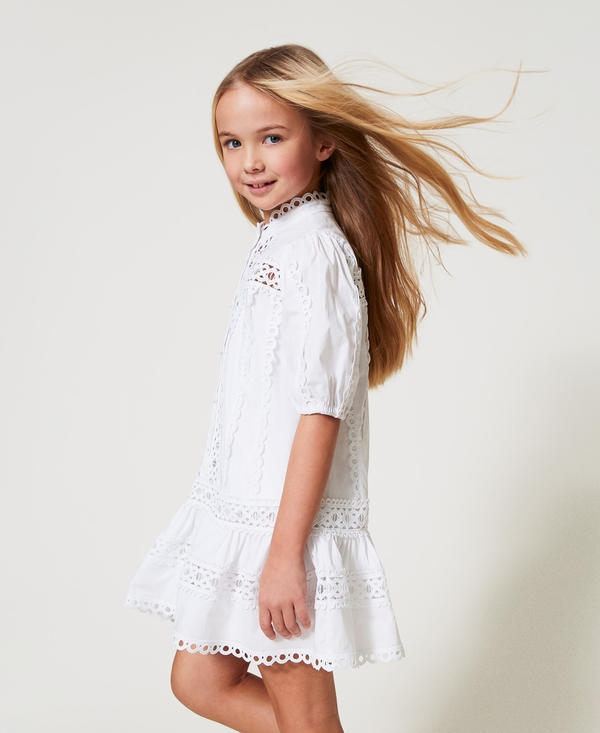 Short poplin dress with embroidery
