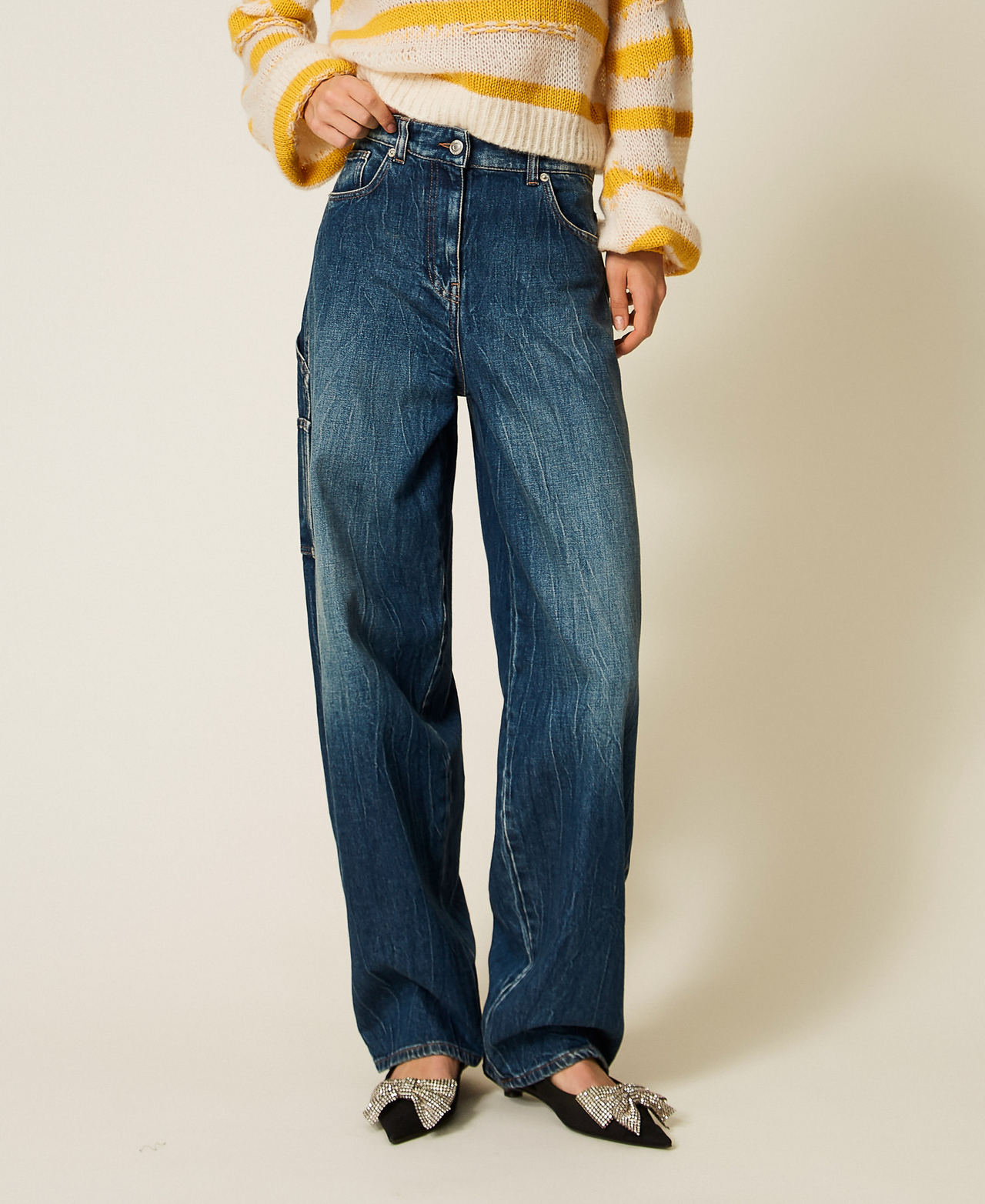 Wide-leg jeans with five pockets "Mid Denim" Blue Woman 252AP2421_01611_01