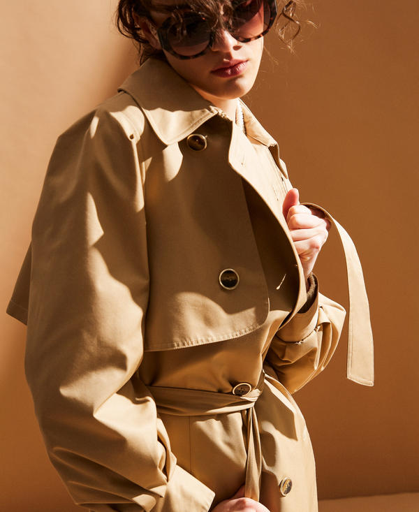 Zweireihiger Trenchcoat aus Gabardine