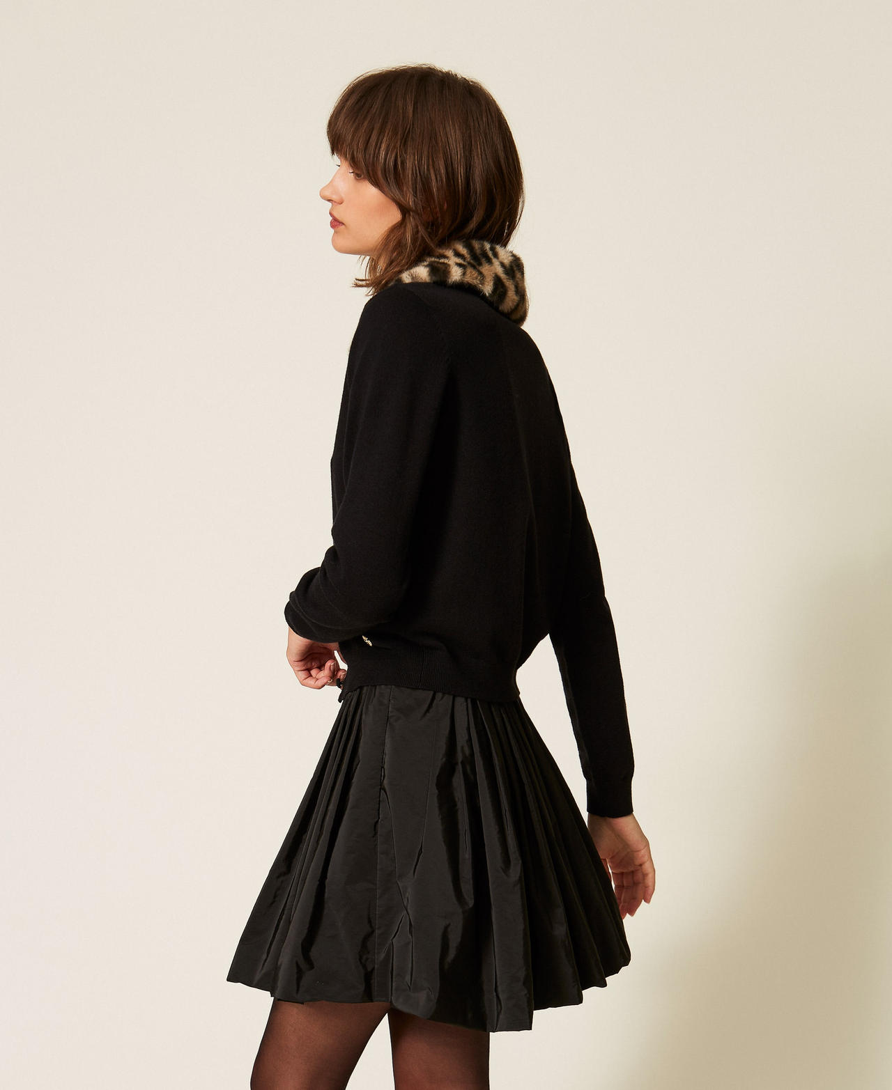 Taffeta balloon skirt Black Woman 262AP2204_00006_02