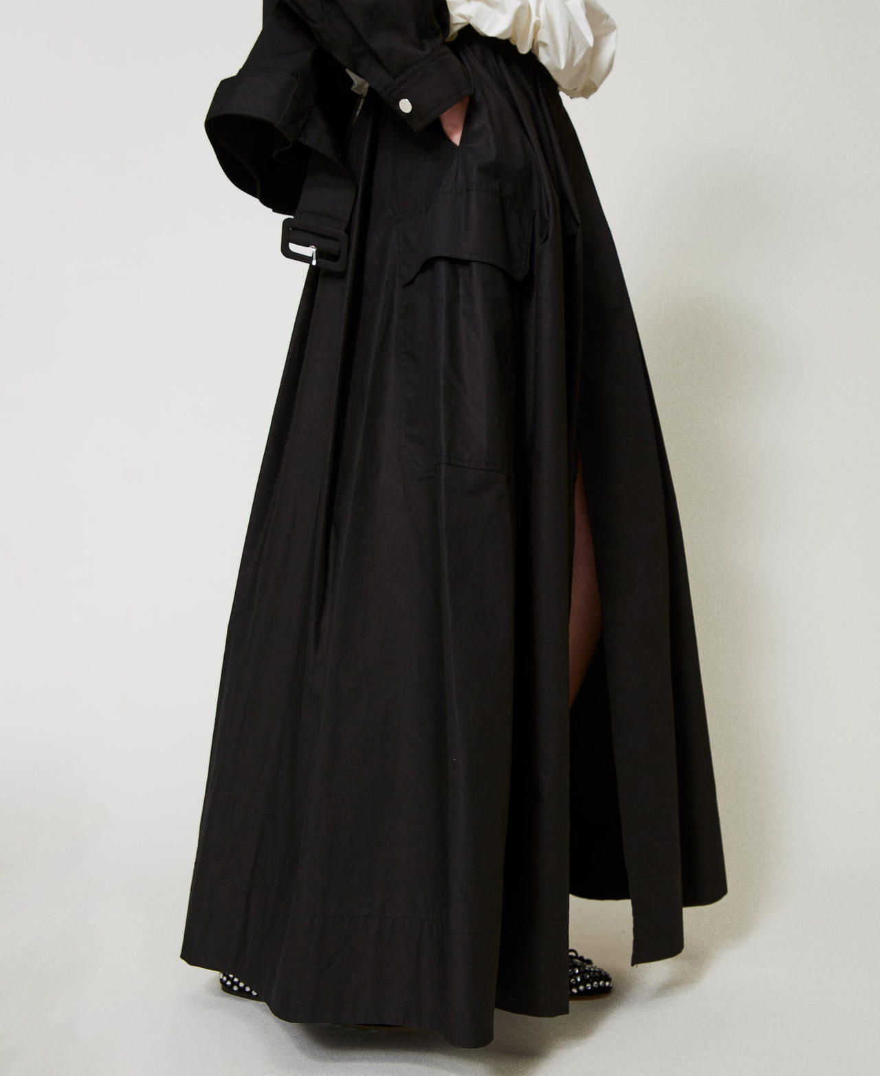 Long poplin skirt with pleats Black Woman 251AP2307_00006_01