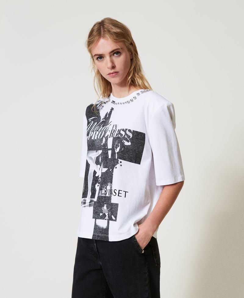 Printed T-shirt with hand embroidery "Papers" White Woman 251AP2160_00840_02