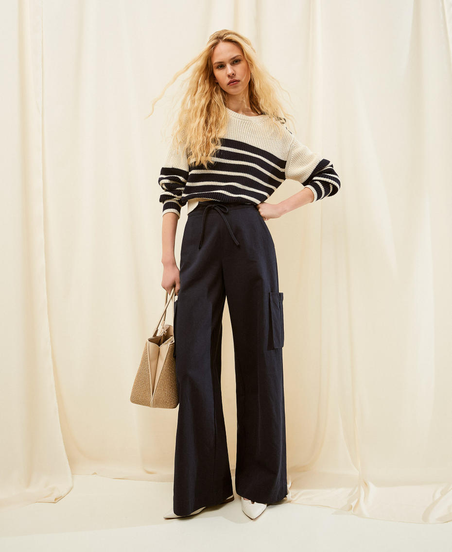 Weite Cargohose aus Gabardine Blue Light Frau 261TP2204_13172_PC