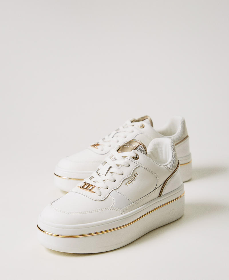 Sneakers platform in pelle laminata