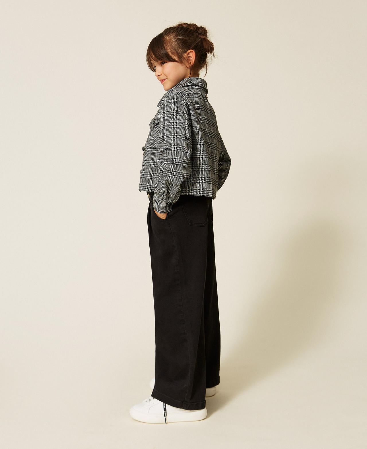 Wide-Leg-Jeans mit Falten Rinse-Denim M&auml;dchen 262GJ2240_06295_02