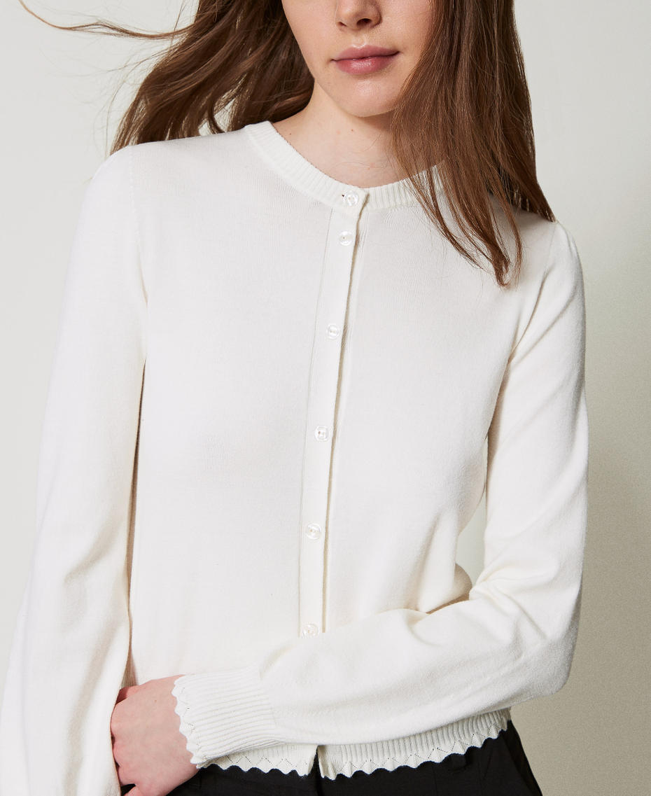 Mandarin-style cardigan with scallop hem White Snow Woman 251TP3015_00282_04