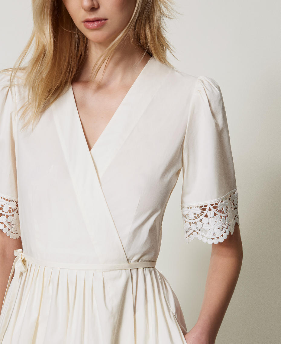 Midikleid aus Popeline mit Spitze Wei&szlig; Schnee Frau 251TT2091_00282_04