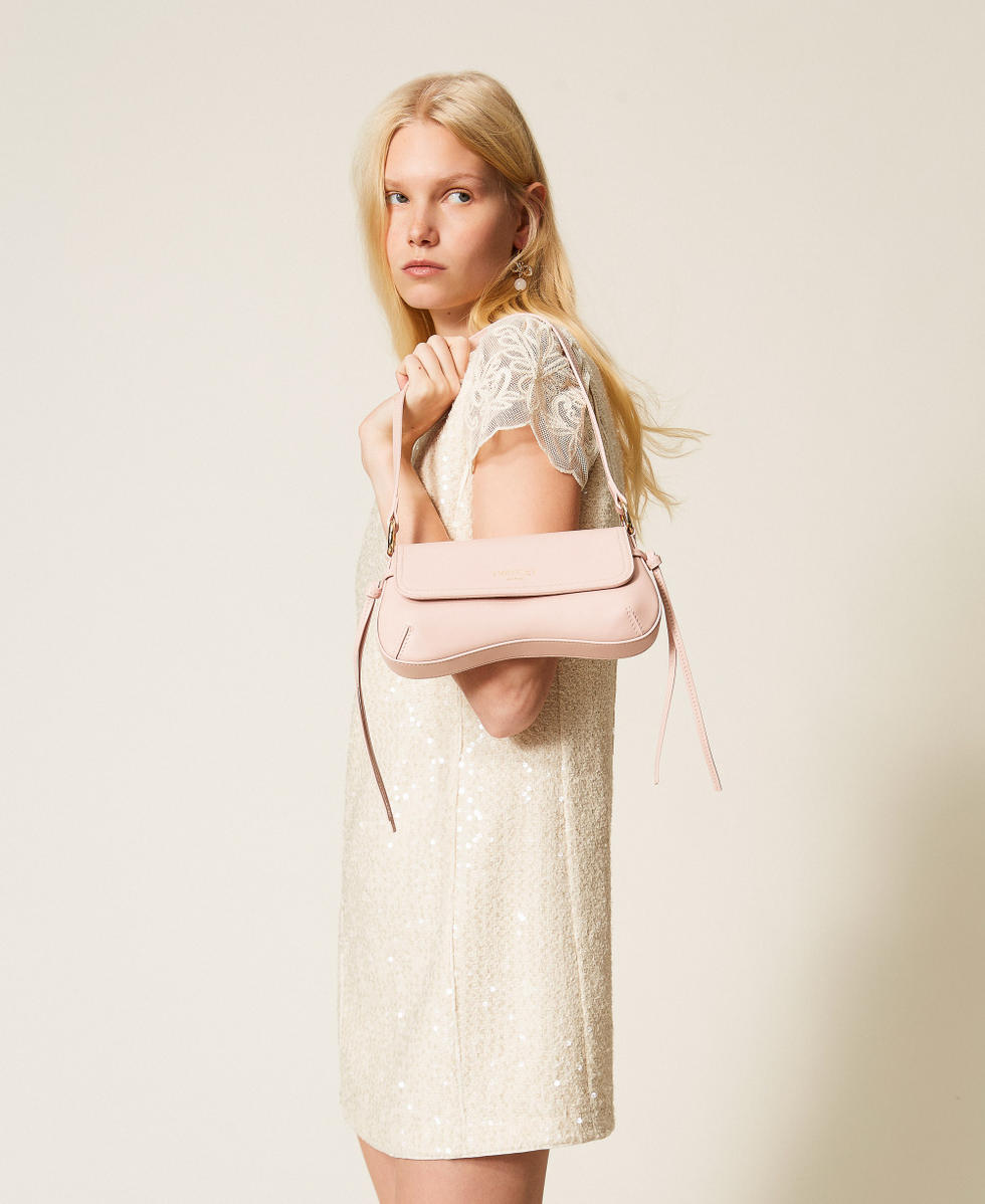 Vestido corto de boucl&eacute; con lentejuelas