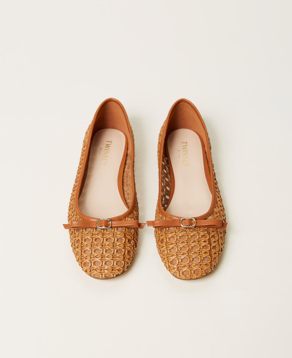 Ballet flats with a woven upper and bow Camel Woman 251TGT030_00044_04