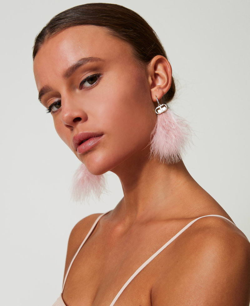 Earrings with feathers and Oval T Coral Bead Woman 242TA4611_11752_S0