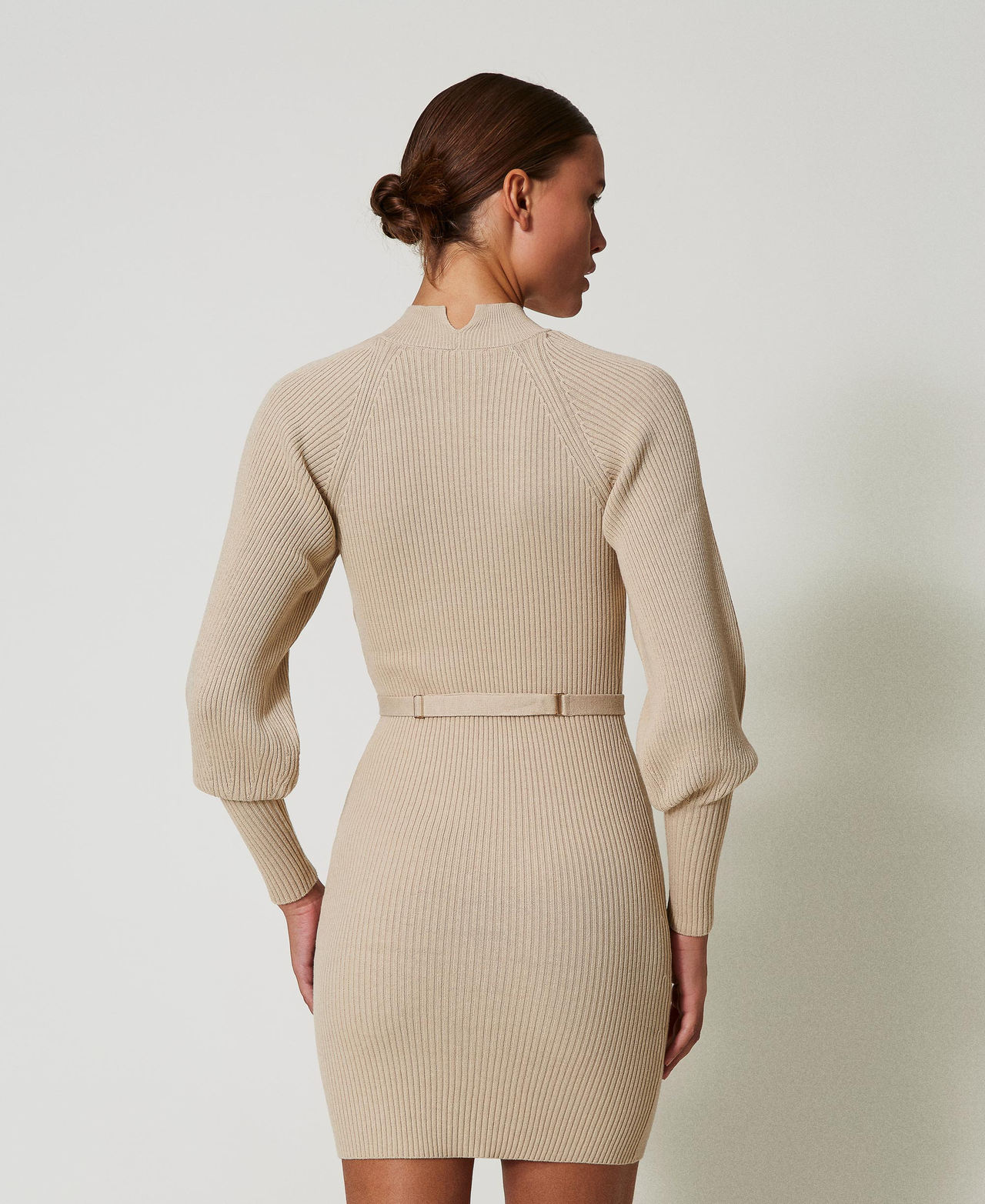 Short ribbed knit dress with belt White Cream Woman 242TT3063_11952_03