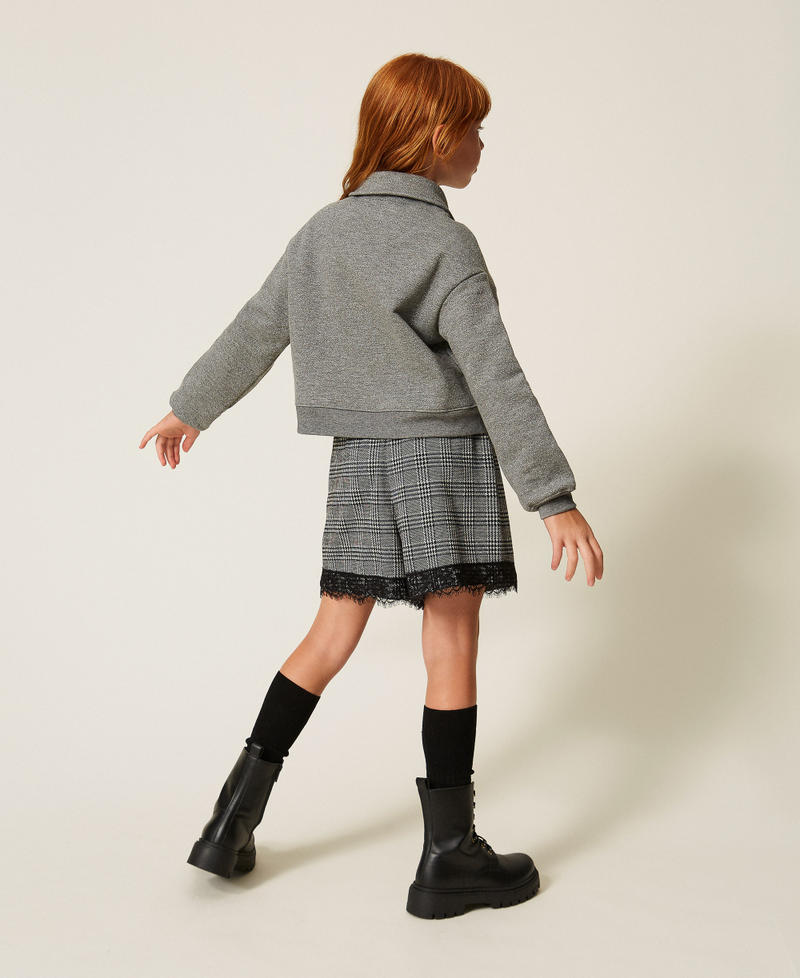 Short en prince de Galles avec dentelle