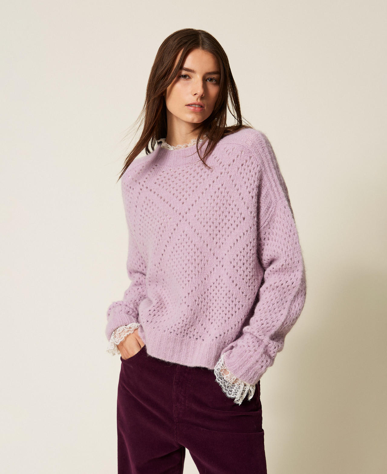 Sweter w romby z mieszanki alpaki R&oacute;żowy &bdquo;Pink Lavender&rdquo; Kobieta 252TT3135_03727_01