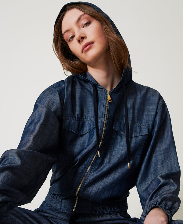 Chambray hoodie with zip