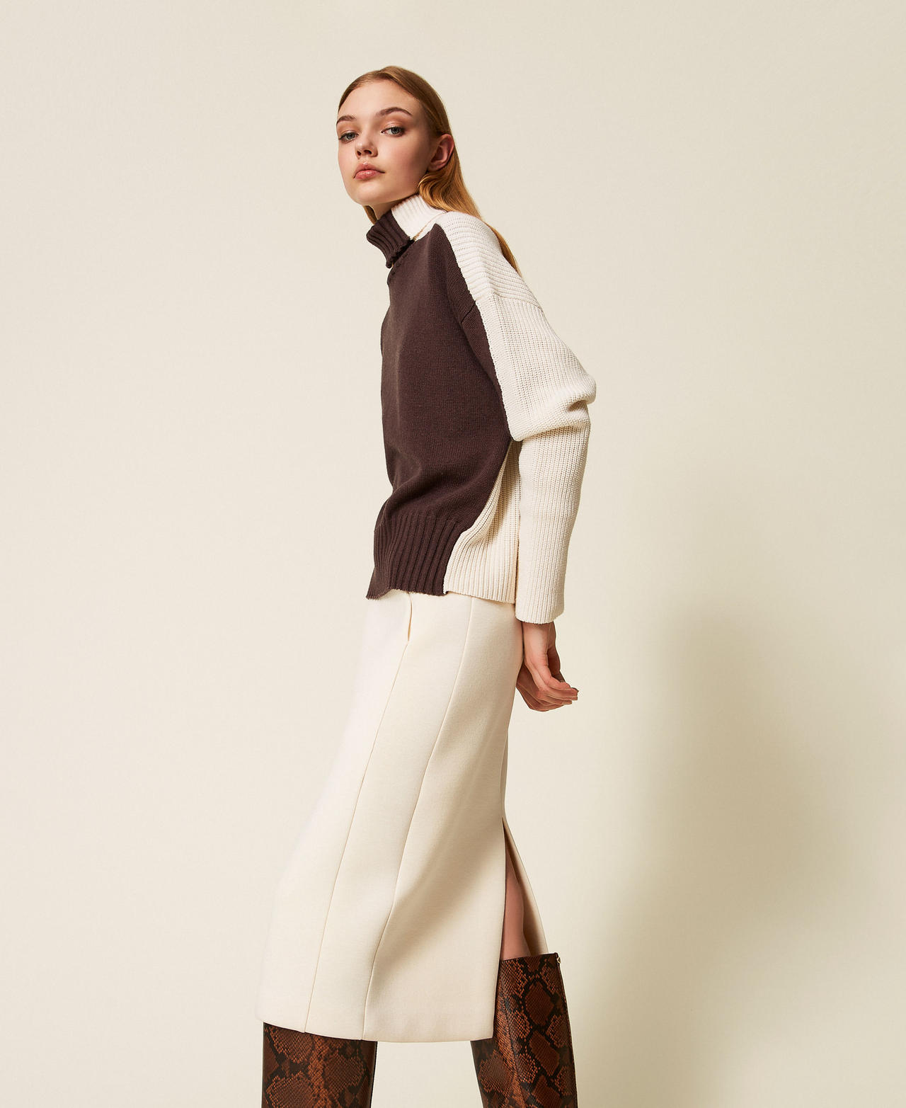 Scuba midi skirt Mother Of Pearl Woman 252TP2191_00059_01