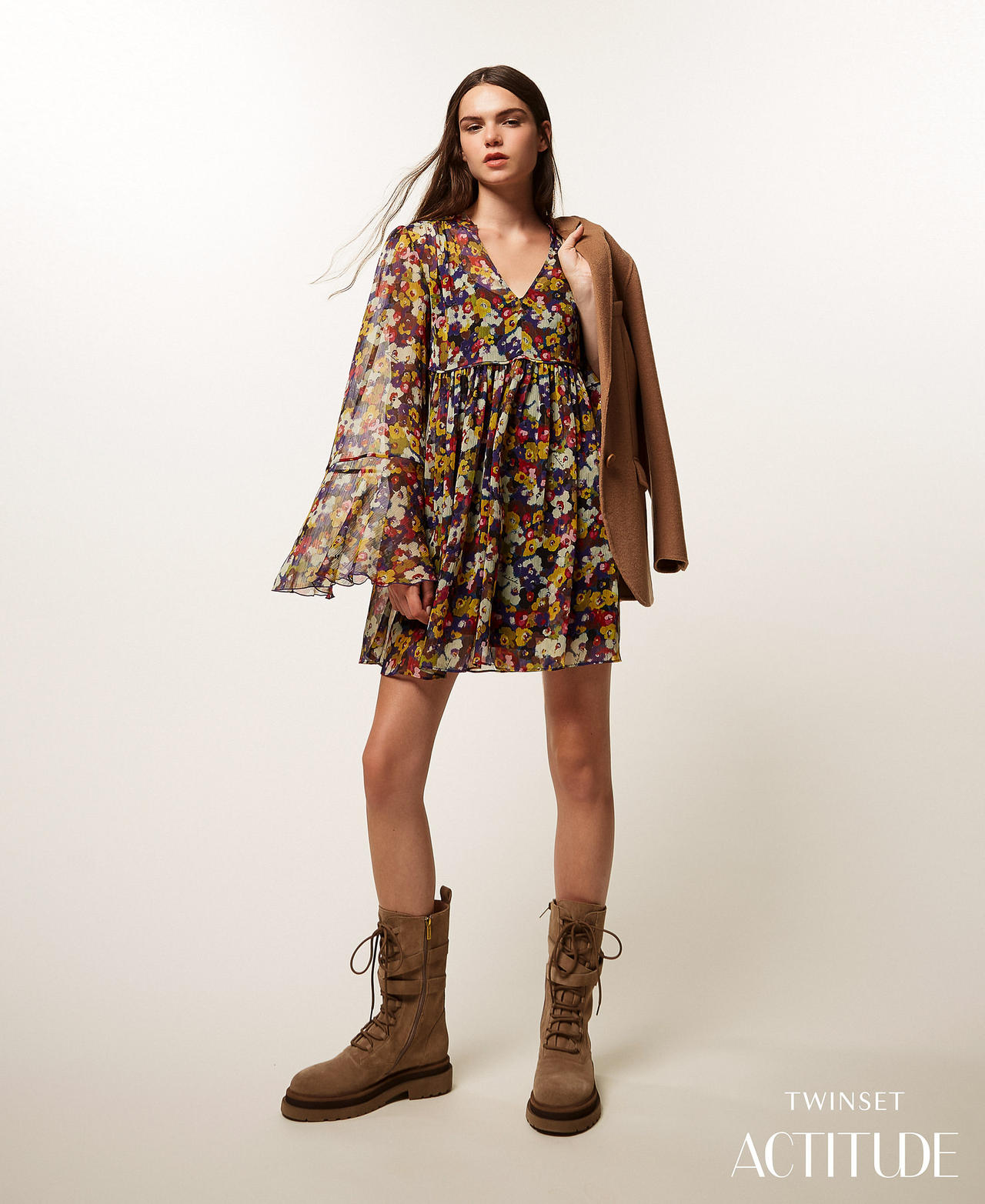 Vestido corto de crep&eacute; reciclado con estampado Estampado Winter Bouquet Mujer 252AT2072_12886_PA