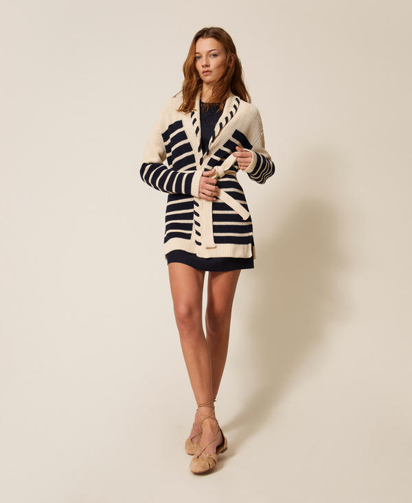 Strick-Cardigan im Streifen-Dessin
