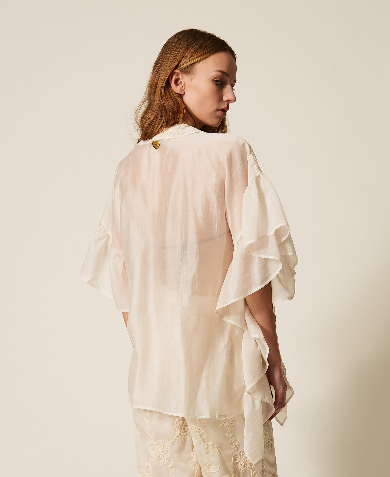 Poncho with Cornely embroidery Parchment White Woman 261LB4AGG_00461_03