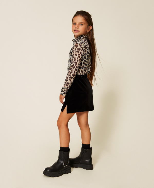 Chenille miniskirt with Oval T