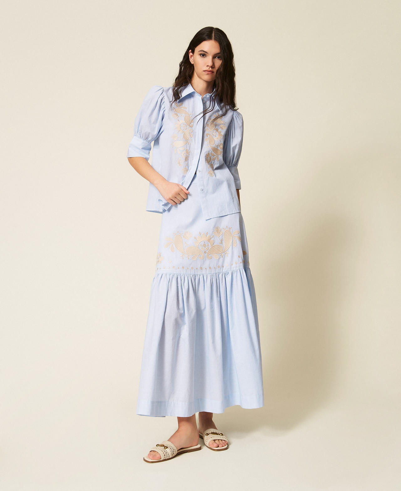 Gonna lunga a righe con balza e ricamo Off White / Light Blue Embroidery Pinstripe Donna 261AT2031_13391_01