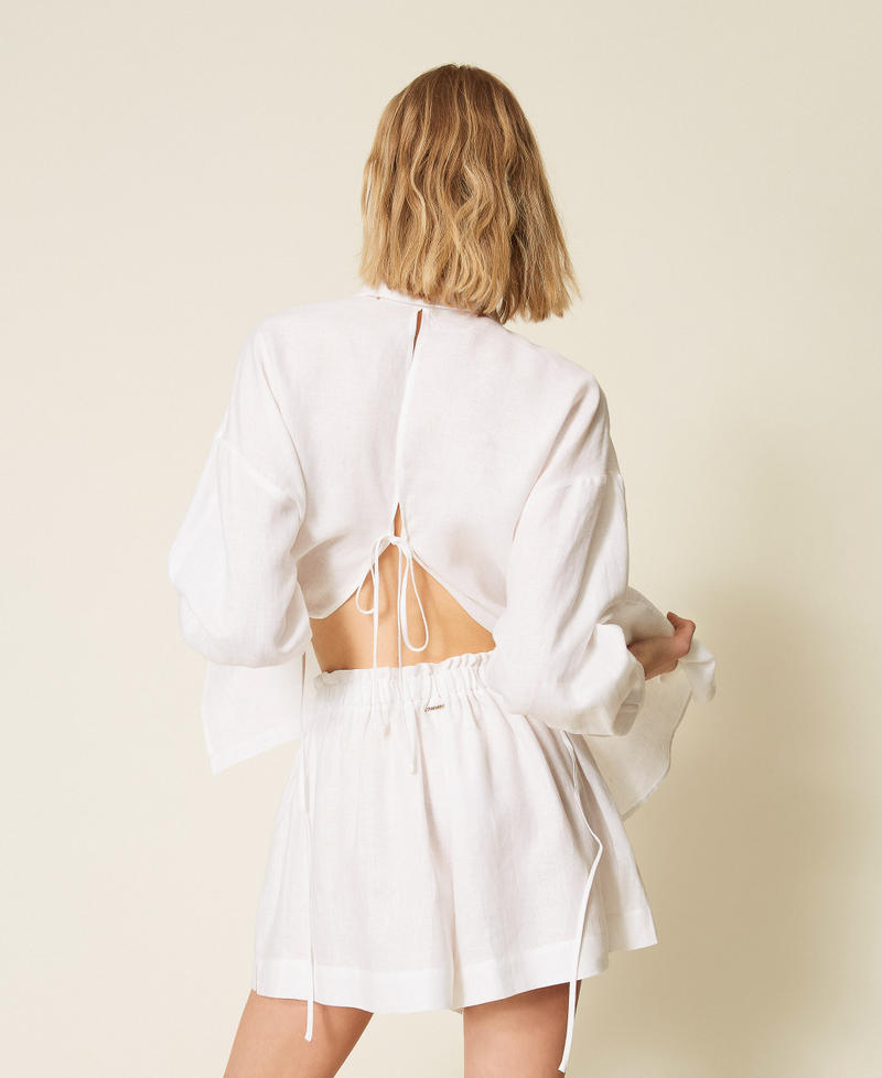 Shorts aus Leinen mit gesticktem Logo Wei&szlig; Frau 261TT2304_00001_04