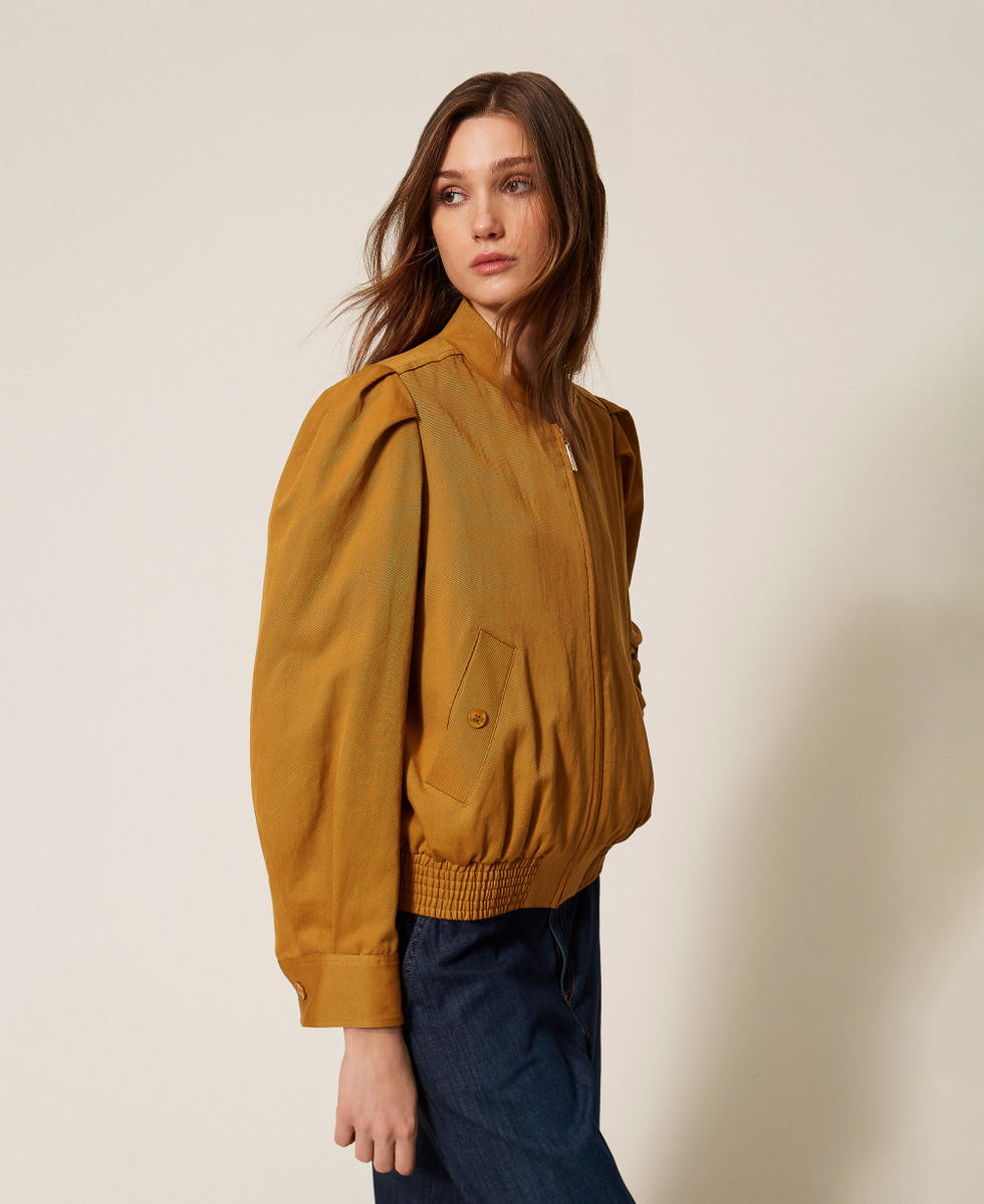 Gabardine jacket with gathering