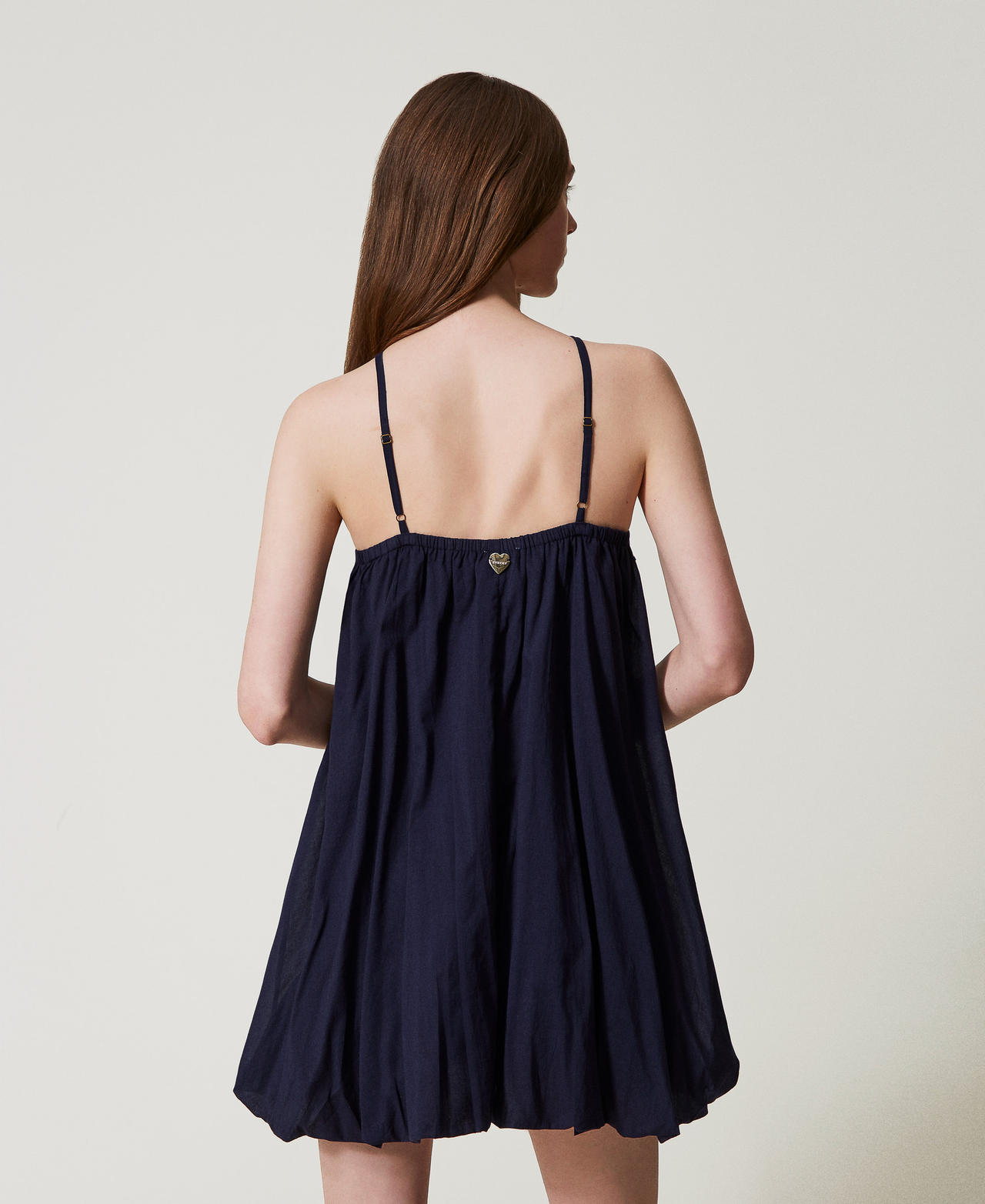 Short muslin dress with embroidered flowers Classic Blue Woman 251LM2PAA_11956_03