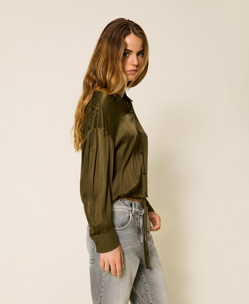 Hemd aus Satin mit Tunnelzug Green Olive Frau 252LI2TAA_12655_02